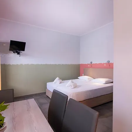 Pegasus-adult Friendly Limenas (Thasos)