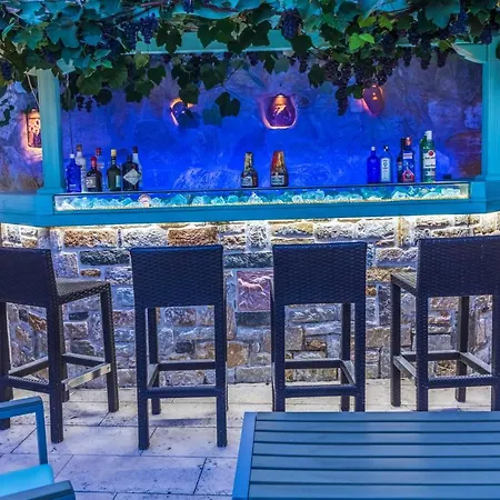 Hotel Pegasus-adult Friendly