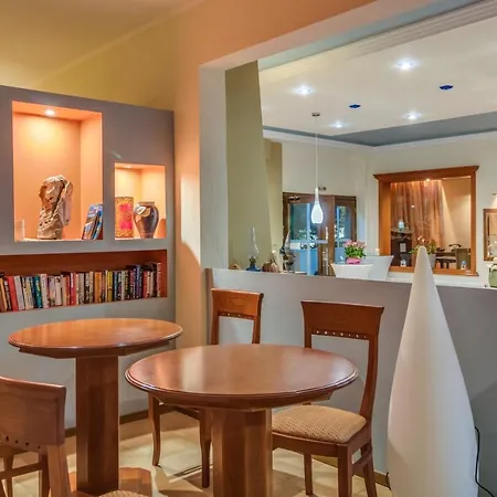 Hotel Pegasus-adult Friendly