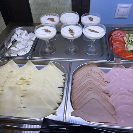 Pegasus-adult Friendly 호텔 리메나스